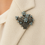 Load image into Gallery viewer, Flower basket brooch